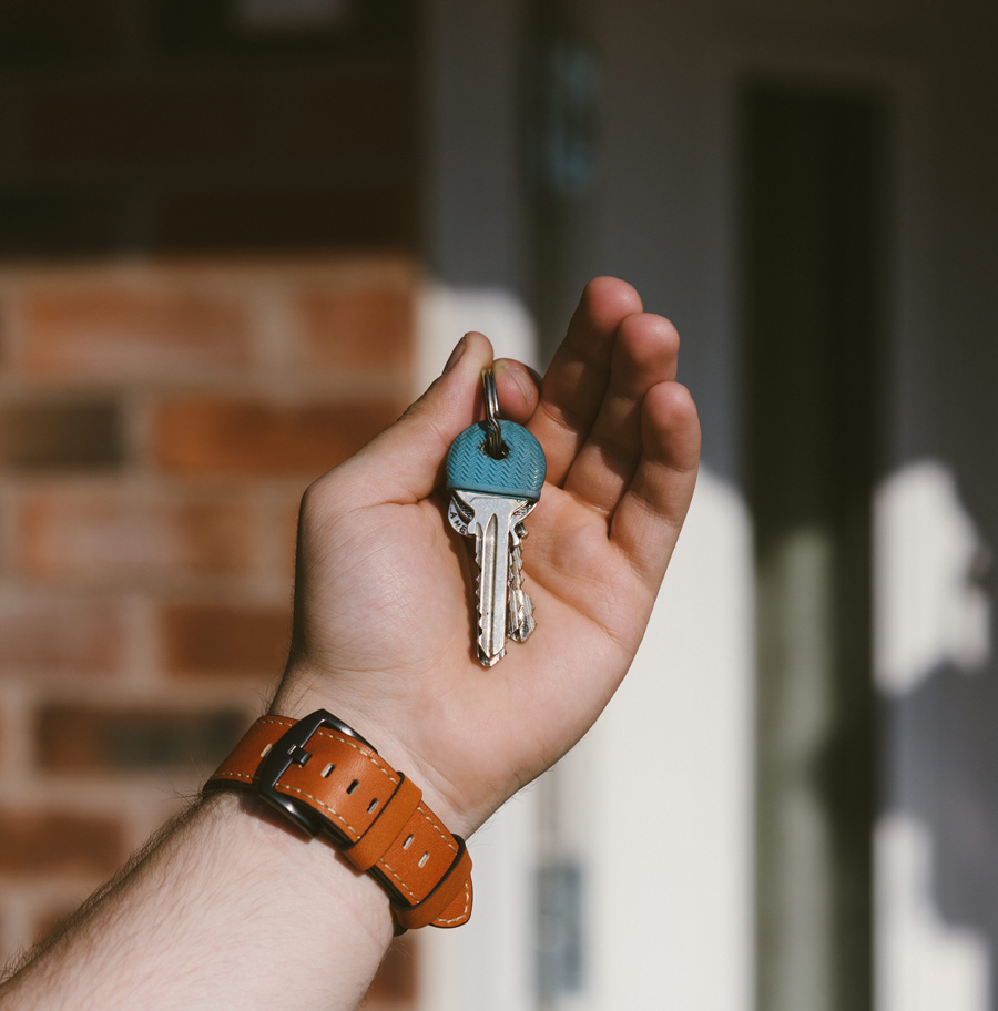 Han with keys
